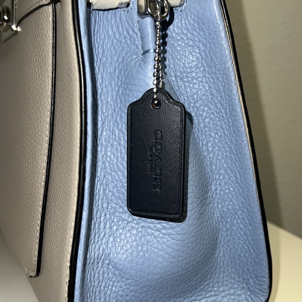 Coach Lane Caryall Colorblock - Picture 5 of 9